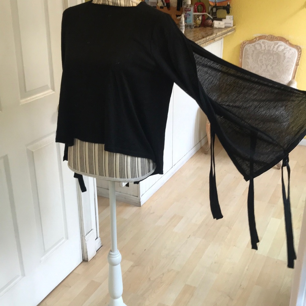 Replika Slit Back Top - Picture 5 of 7